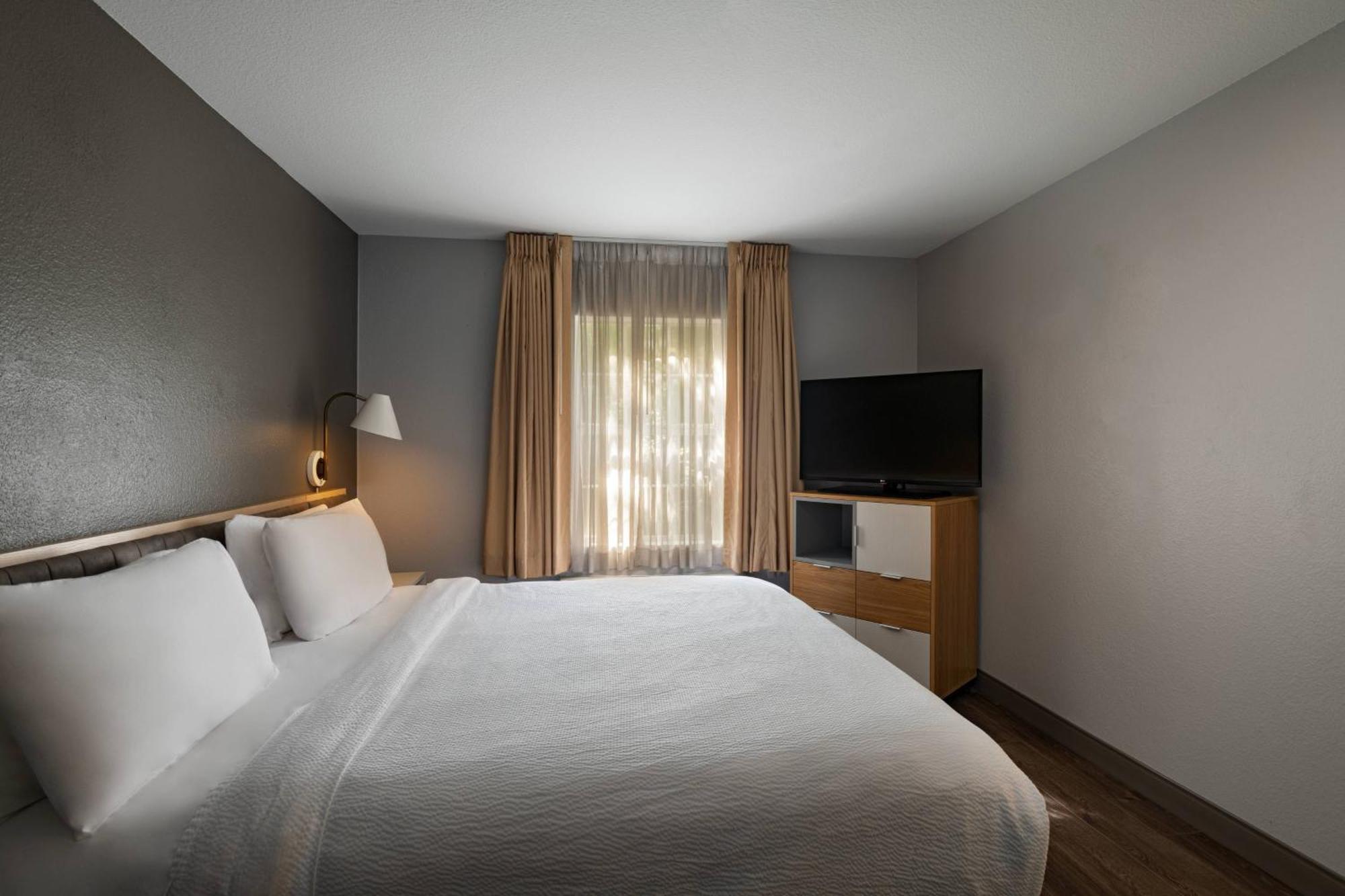 Towneplace Suites By Marriott Baton Rouge South Exterior foto