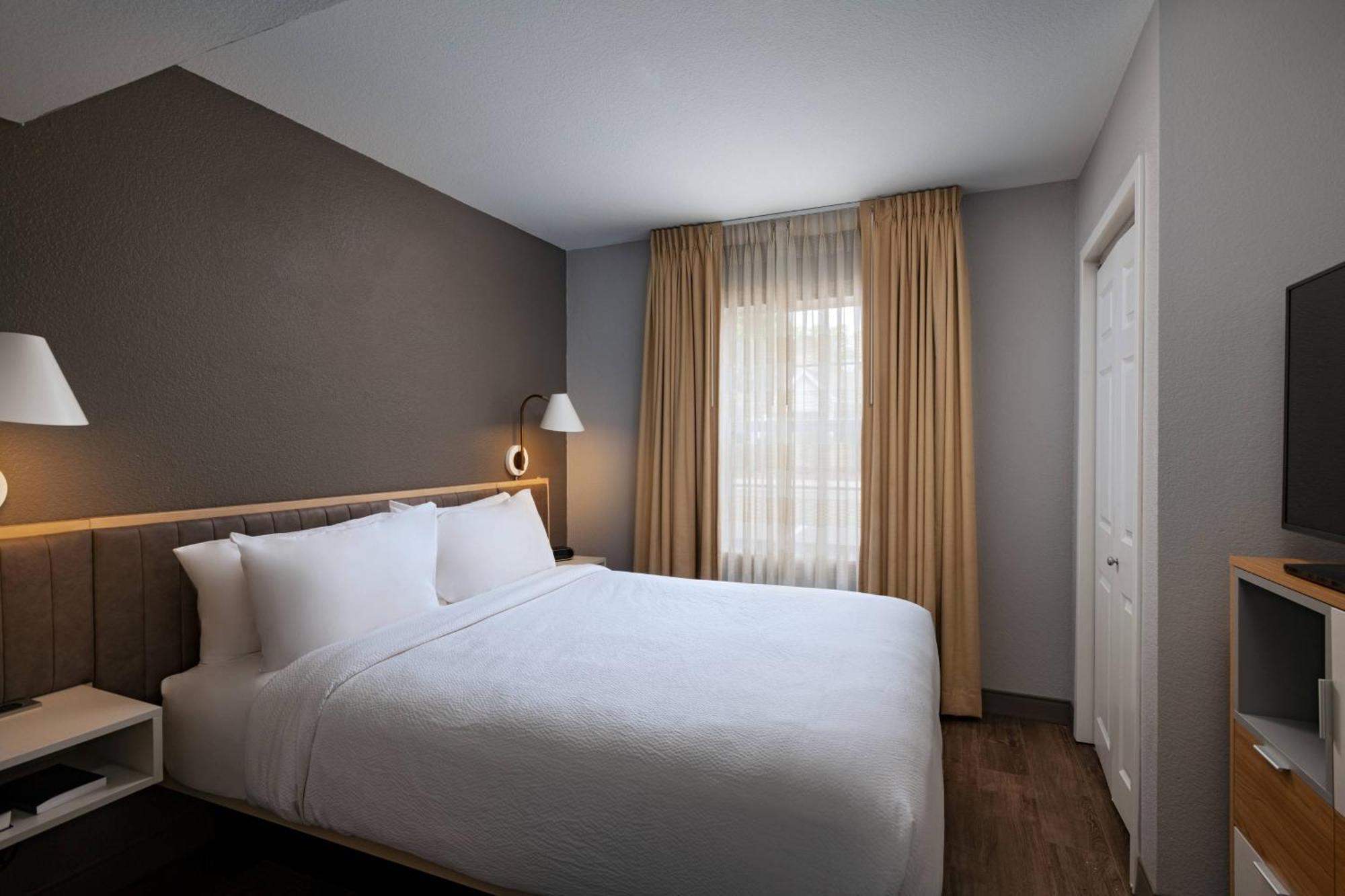 Towneplace Suites By Marriott Baton Rouge South Exterior foto